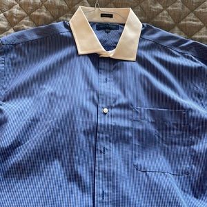 Tommy Hilfiger Mens dress shirt. Blue/white check.